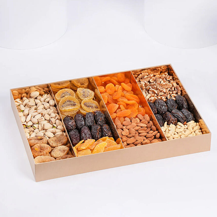 Dried and Dry Bites Box: Sweets 